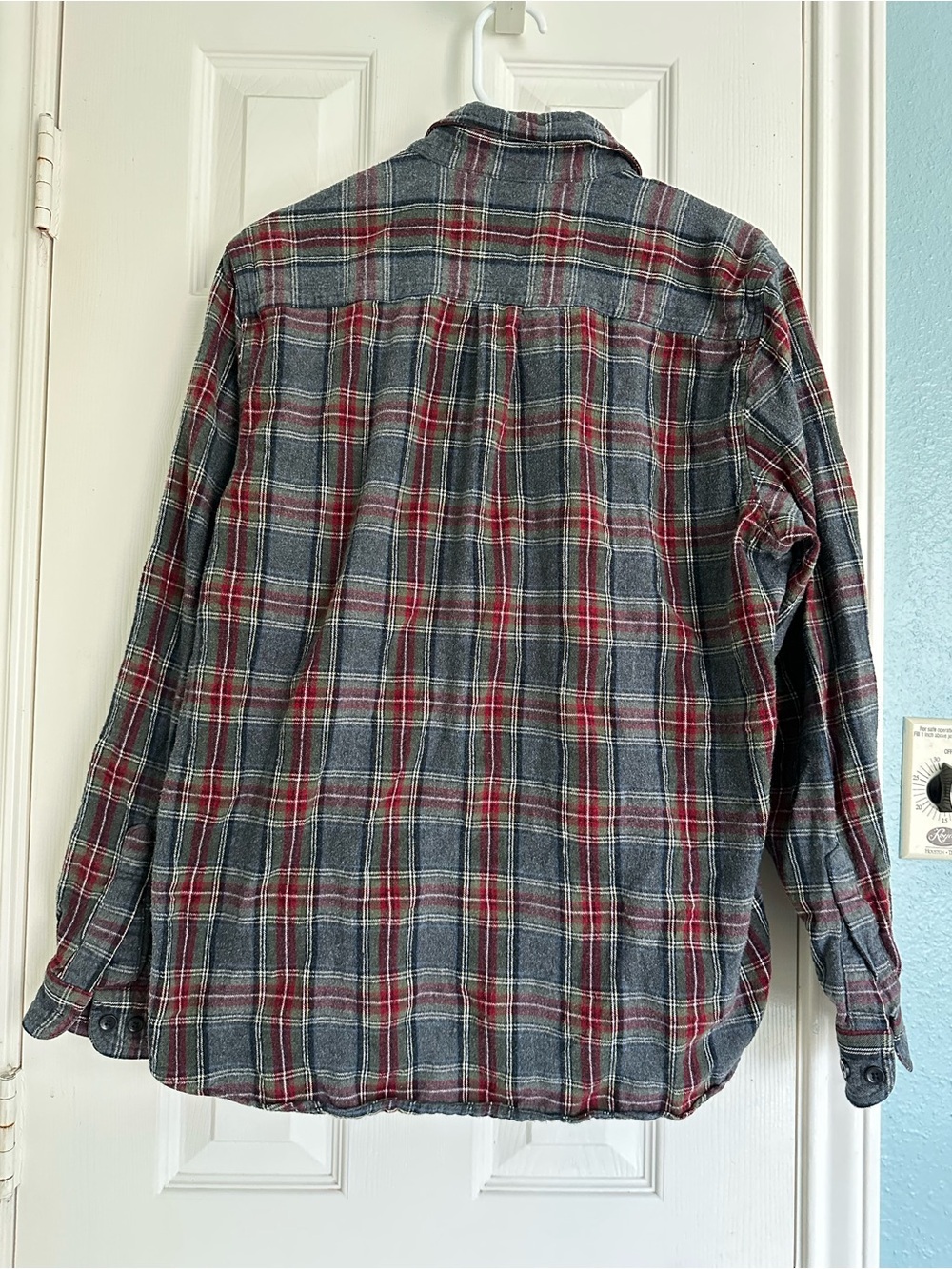 LL Bean Scotch Plaid Flannel Button Shirt Traditional Fit Medium Grey Stewart - Picture 3 of 4